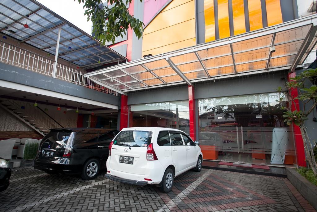 Reddoorz Near Hawaii Water Park Hotel Маланг Екстериор снимка