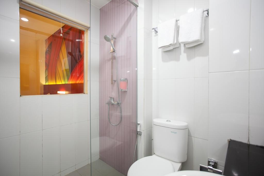 Reddoorz Near Hawaii Water Park Hotel Маланг Екстериор снимка